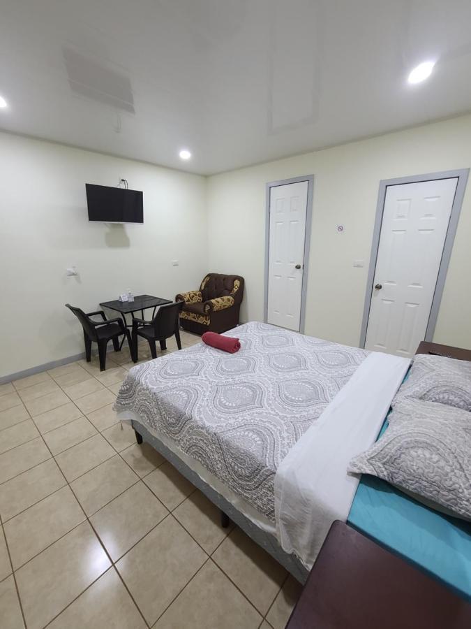 Hostal Don Luis Santa Rosa de Lima Экстерьер фото